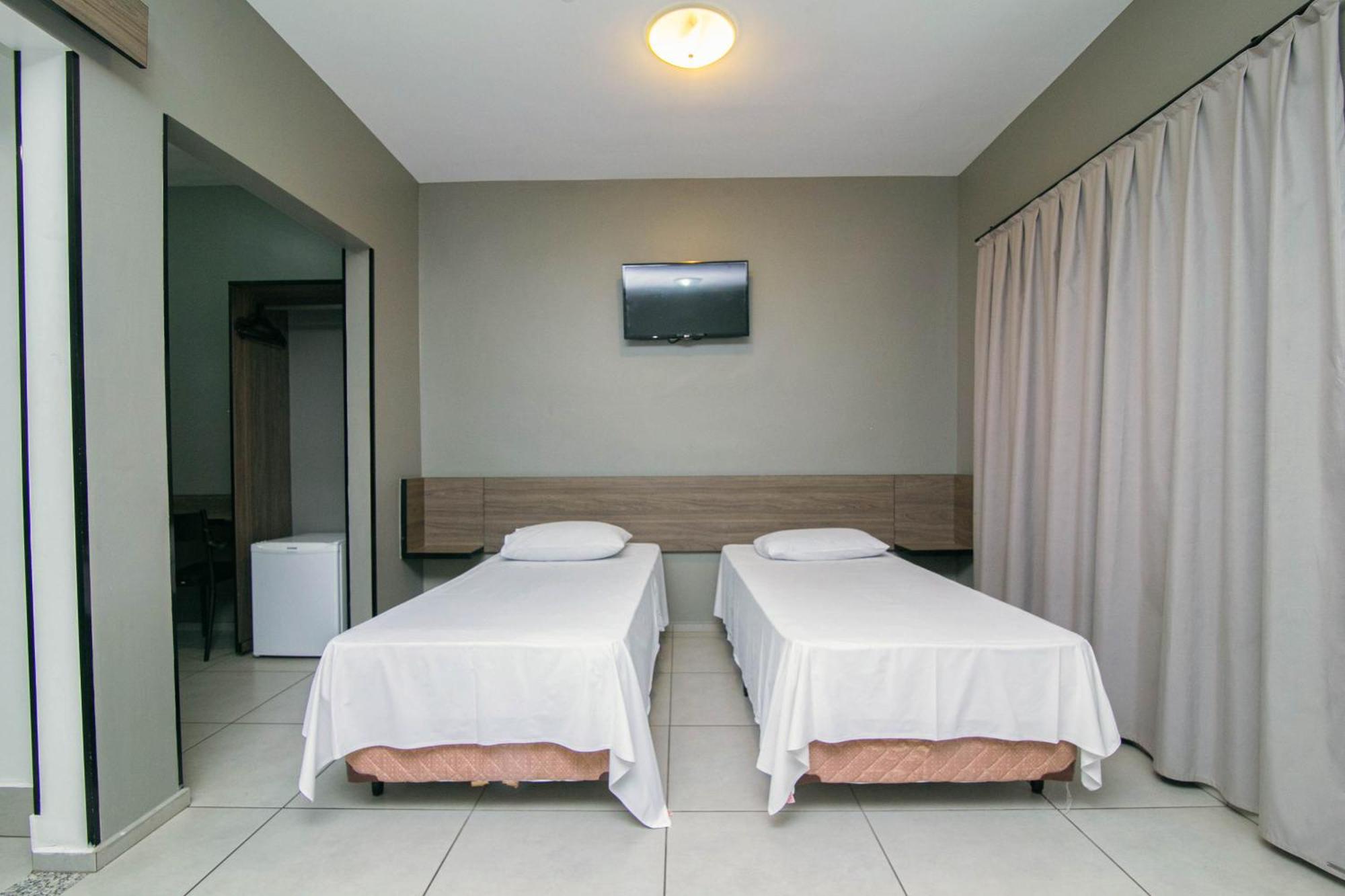 I-Hotel Piracicaba Eksteriør billede